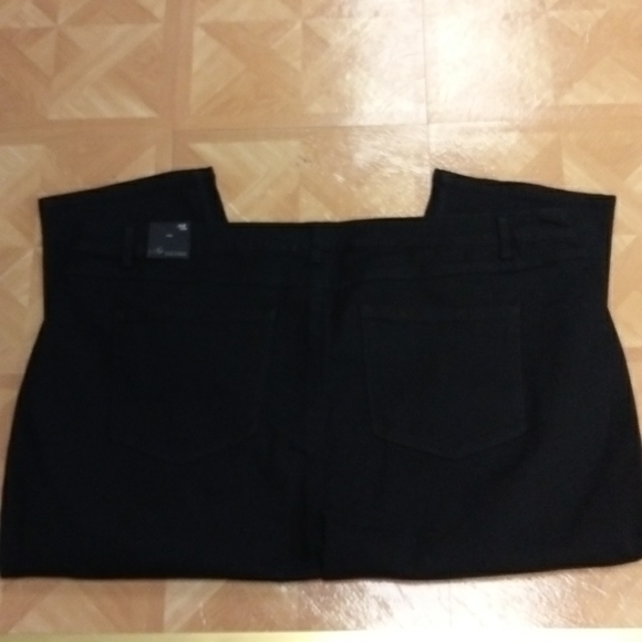 A3 Denim Set of 2 Jeans - Picture 7 of 9